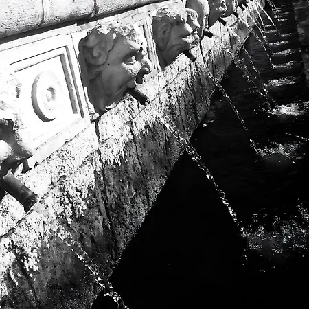 Daire La Valigia Dell'attore - Monolocale In Pieno Centro Storico